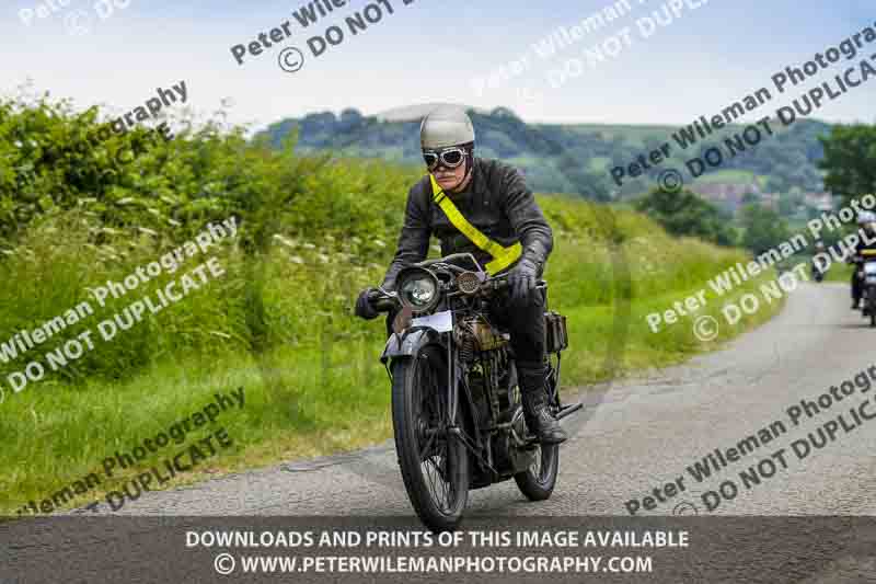 Vintage motorcycle club;eventdigitalimages;no limits trackdays;peter wileman photography;vintage motocycles;vmcc banbury run photographs